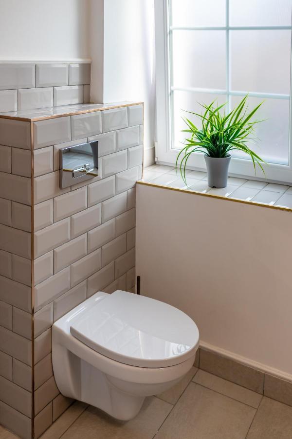 The Corner House Apartment Hunedoara Bagian luar foto