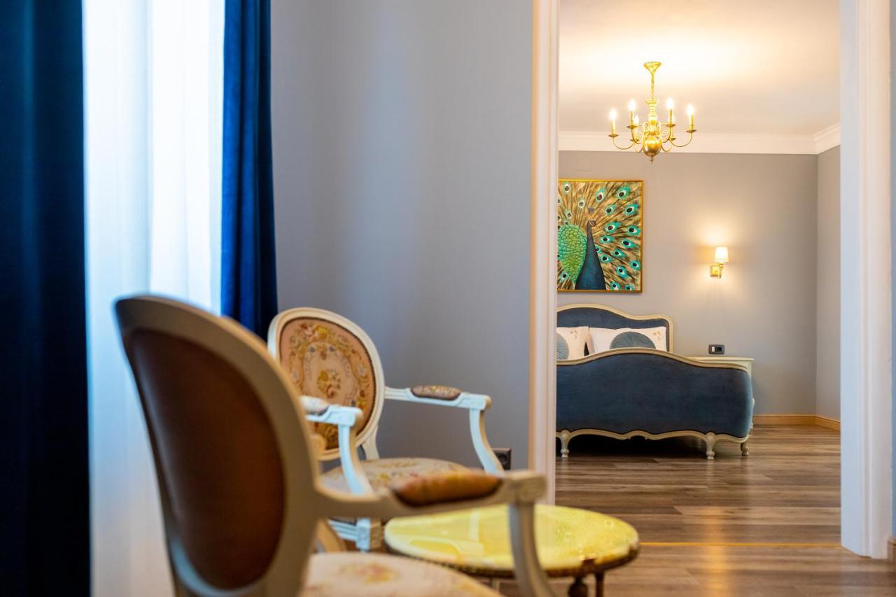 The Corner House Apartment Hunedoara Bagian luar foto