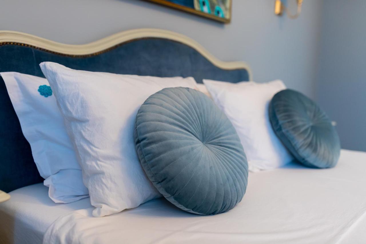 The Corner House Apartment Hunedoara Bagian luar foto